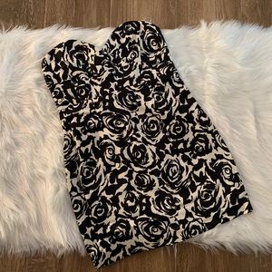 Forever 21 Sweetheart Neckline Dress